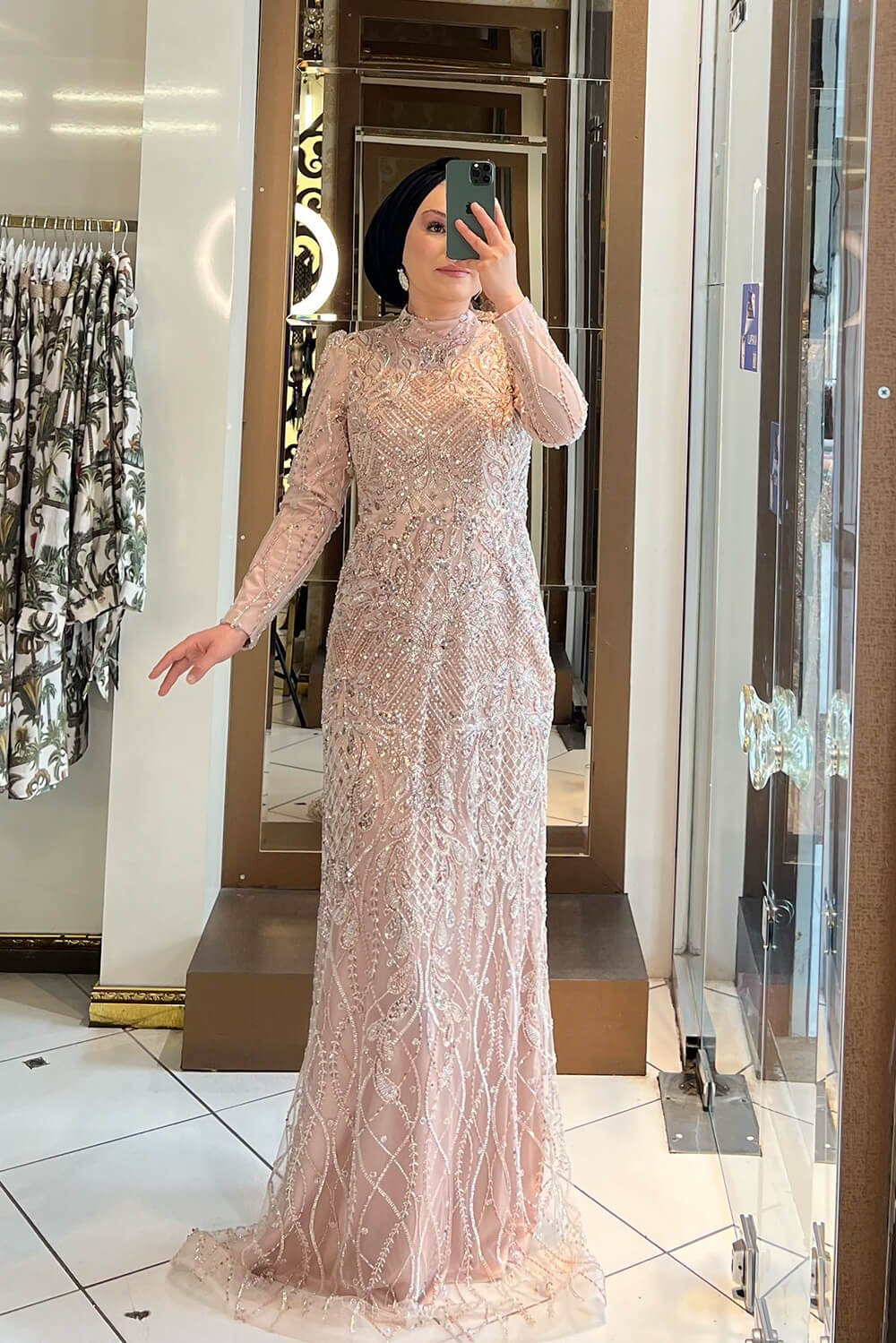 Gamze Özkul Abiye 8056